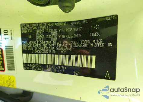 2016 Toyota Sienna Le 8 Passenger z USA, uszkodzony, nr VIN 5TDKK3DC0GS717160